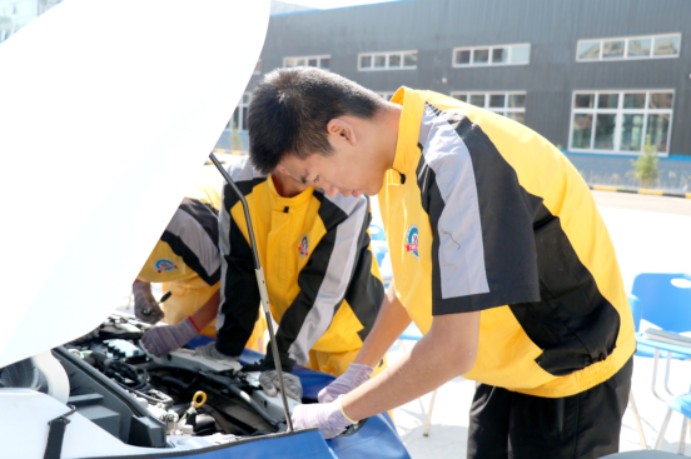 新生故事----大专毕业回炉重造，他选择甘肃万通