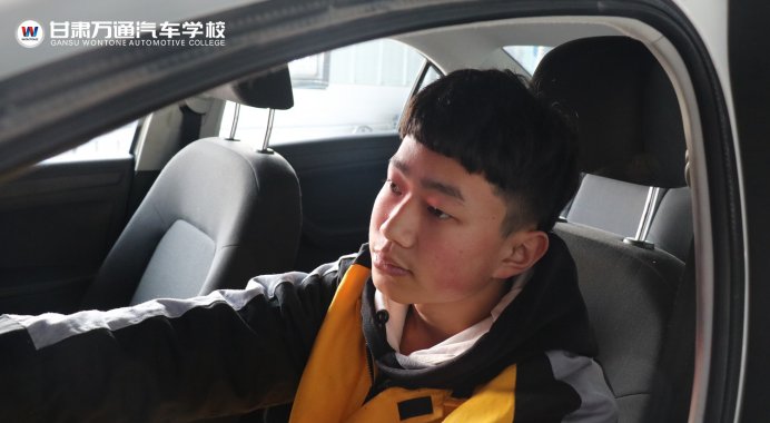 新生故事丨期待在甘肃万通学好技术，改变将来的生活