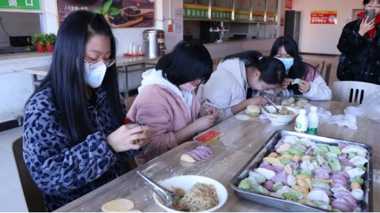 万通日记丨好吃不过饺子，温暖不过集体